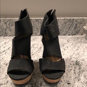 Black love culture wedges